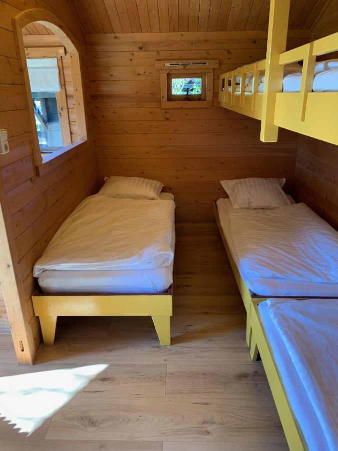 The Bee - Trekkershuts & Apartment Opperdoes ภายนอก รูปภาพ